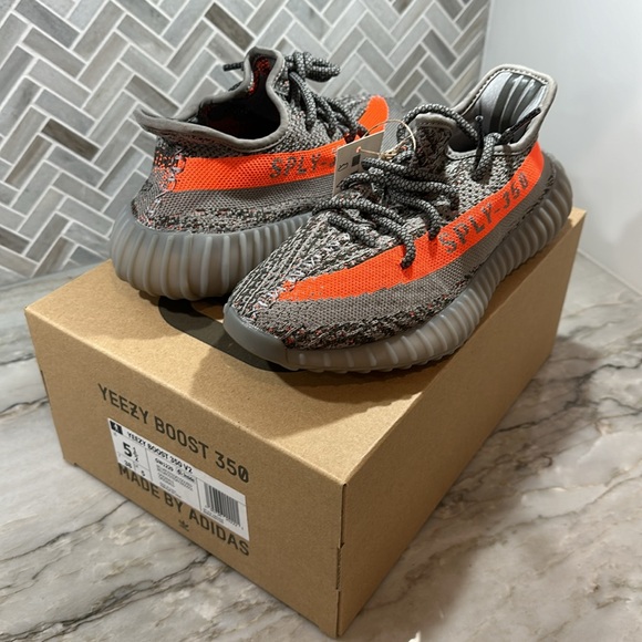 Yeezy Boost 350 Beluga Reflective - Picture 2 of 5